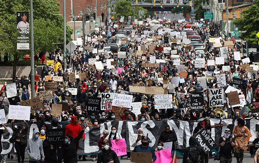 Rochester City Newspaper Photo by Max Schulte